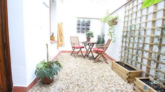 Foto 2 de Alquiler de estudio en Sant Pere, Santa Caterina i la Ribera con terraza y muebles