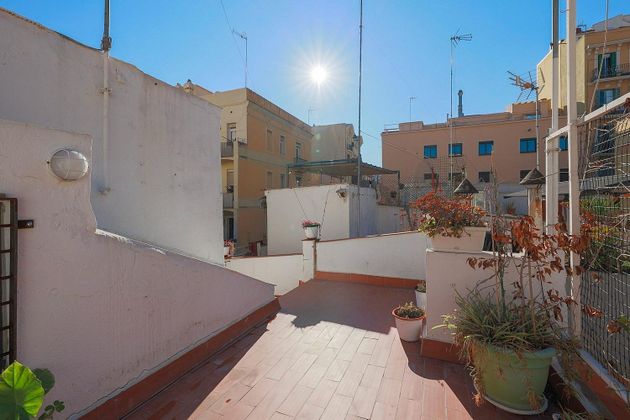Foto 1 de Casa en lloguer a Vila de Gràcia de 2 habitacions amb terrassa i mobles