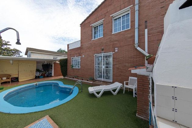 Foto 1 de Casa en venta en calle De L'avenc de 4 habitaciones con terraza y piscina