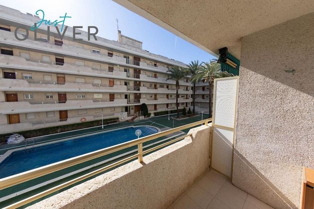 Foto 2 de Pis en venda a calle De Pep Ventura de 1 habitació amb terrassa i piscina