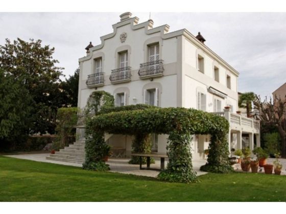 Foto 2 de Casa en venda a Capellades de 4 habitacions amb terrassa i piscina