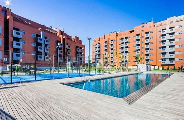 Foto 1 de Venta de piso en Zaidín de 2 habitaciones con terraza y piscina