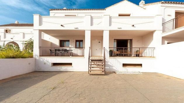 Foto 1 de Casa en venda a Casares de 2 habitacions amb piscina i garatge