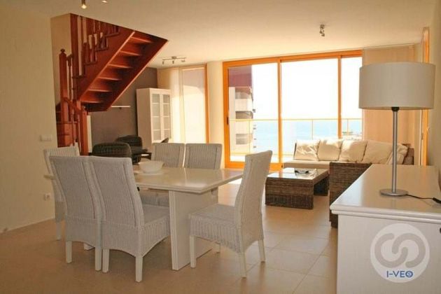 Foto 2 de Dúplex en venda a Zona Levante - Playa Fossa de 1 habitació amb terrassa i piscina