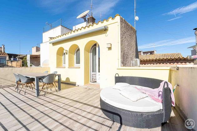Foto 1 de Casa en venda a Sant Pere Pescador de 3 habitacions amb terrassa i balcó