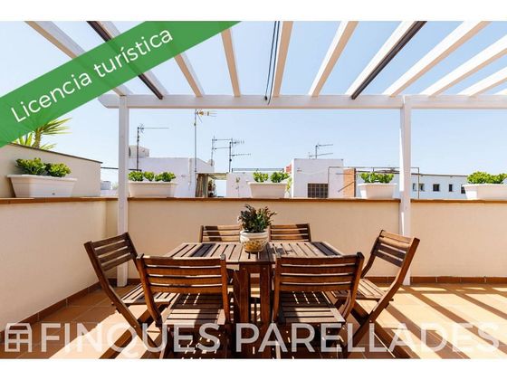 Foto 2 de Àtic en venda a Els Molins - La Devesa - El Poble-sec de 2 habitacions amb terrassa i balcó