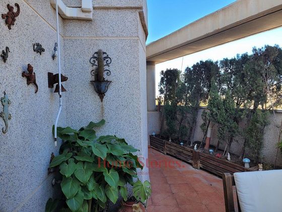 Foto 1 de Àtic en venda a Sant Llorenç de 4 habitacions amb terrassa i piscina