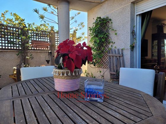 Foto 2 de Àtic en venda a Sant Llorenç de 4 habitacions amb terrassa i piscina
