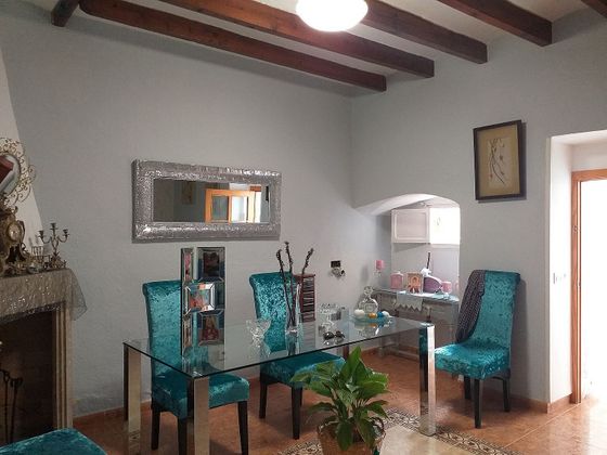Foto 2 de Casa adossada en venda a Centro - Inca de 3 habitacions amb terrassa i jardí