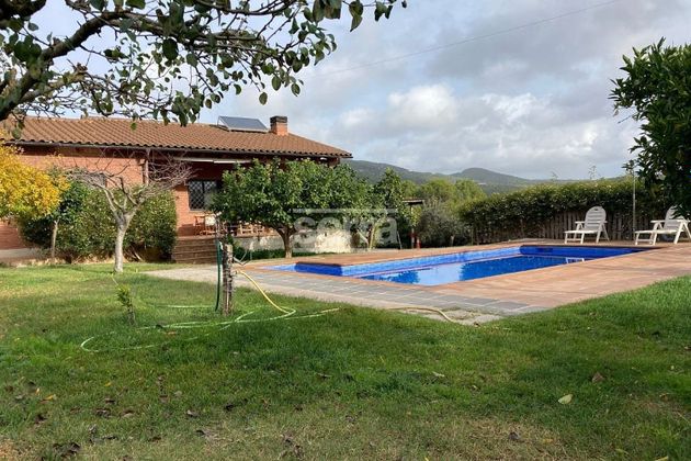Foto 1 de Casa en venda a Avinyonet del Penedès de 4 habitacions amb terrassa i piscina