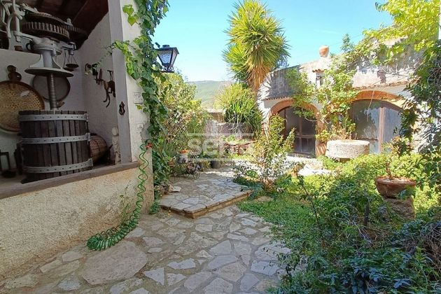 Foto 2 de Casa en venda a Sant Quintí de Mediona de 7 habitacions amb terrassa i piscina