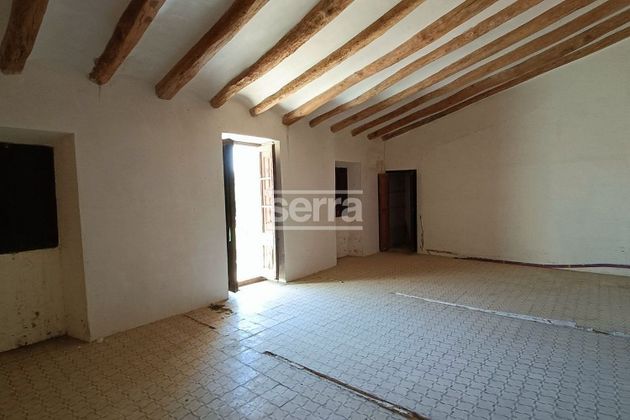 Foto 2 de Casa en venda a Castellví de la Marca de 4 habitacions amb jardí i balcó