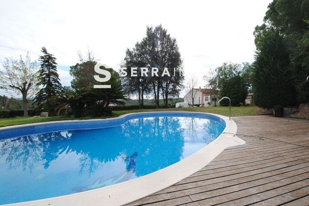 Foto 1 de Casa en venta en Sant Quintí de Mediona de 9 habitaciones con terraza y piscina