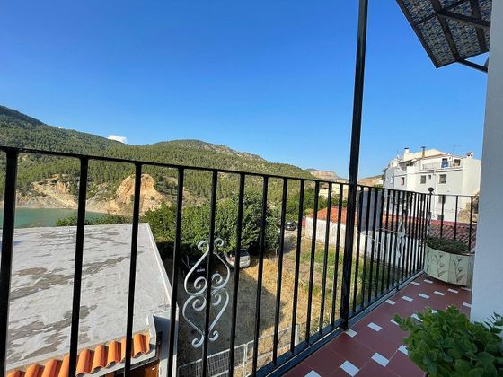 Foto 1 de Pis en venda a Puebla de Arenoso de 3 habitacions amb balcó