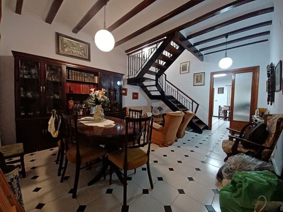 Foto 2 de Casa adossada en venda a Centro - Villarreal de 6 habitacions amb terrassa i balcó