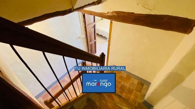 Foto 1 de Casa rural en venda a Morella de 4 habitacions amb balcó