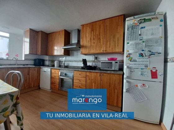 Foto 2 de Pis en venda a Centro - Villarreal de 4 habitacions amb garatge i aire acondicionat