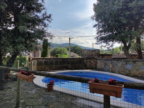 Foto 1 de Chalet en venta en calle Sant Bartomeu de 5 habitaciones con terraza y piscina