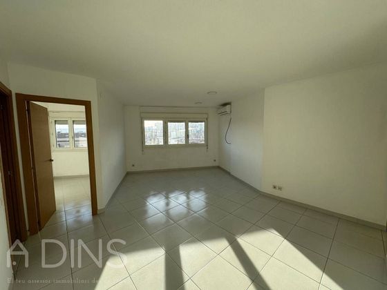 Foto 2 de Venta de piso en Caldes de Montbui de 2 habitaciones con aire acondicionado