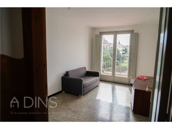 Foto 1 de Piso en venta en travesía Pont de Terme de 4 habitaciones con balcón