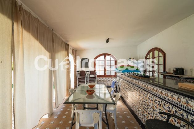 Foto 2 de Venta de chalet en Argentona de 4 habitaciones con terraza y piscina