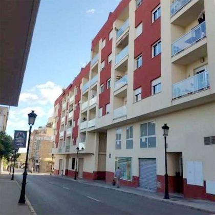 Foto 2 de Dúplex en venta en avenida Navarro Reverter de 2 habitaciones con terraza y ascensor