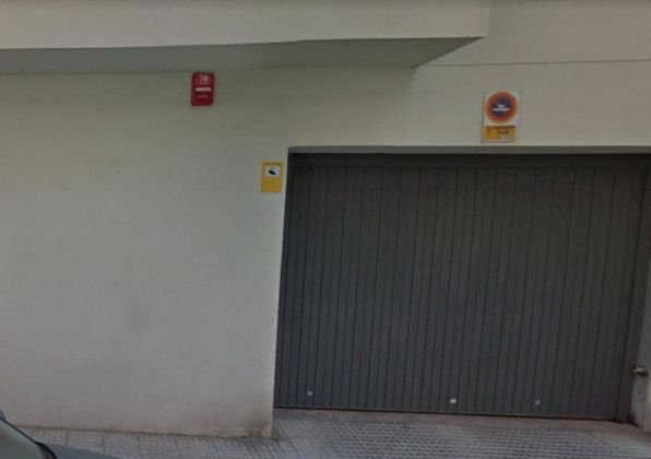 Foto 1 de Garaje en venta en calle De Mestral de 14 m²