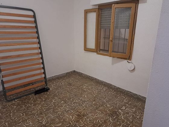 Foto 2 de Chalet en venta en El Grao de 6 habitaciones con terraza