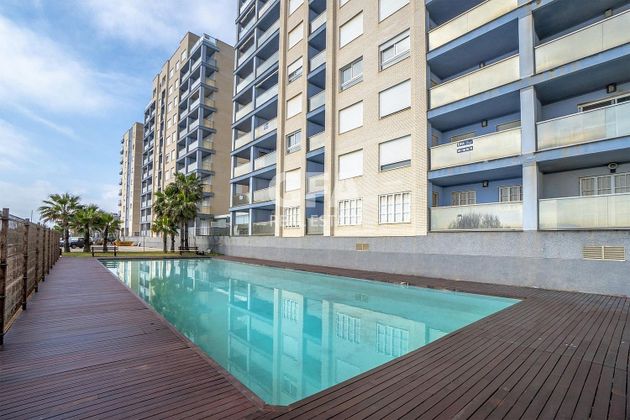 Foto 2 de Piso en venta en urbanización Veneziola Golf de 1 habitación con terraza y piscina