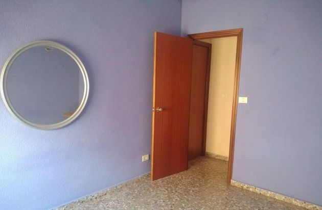 Foto 2 de Piso en venta en Onda de 3 habitaciones con ascensor