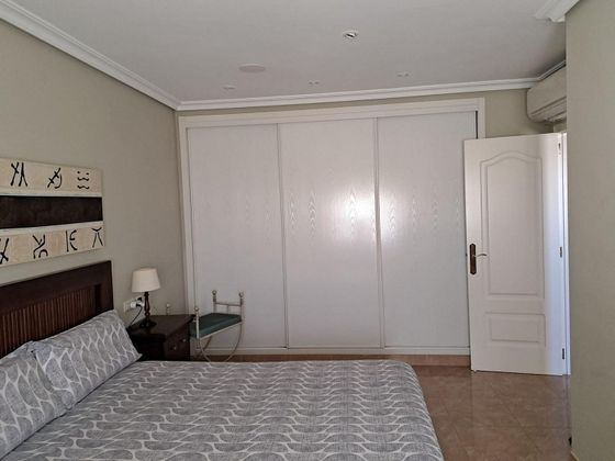 Foto 2 de Piso en venta en Casco Urbano de 4 habitaciones con garaje y aire acondicionado