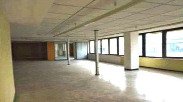 Foto 1 de Alquiler de oficina en El Pla del Remei de 980 m²