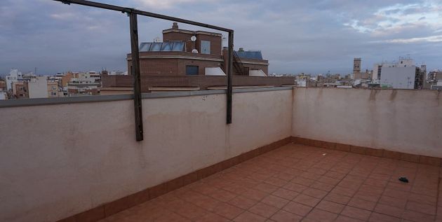Foto 1 de Dúplex en venta en calle Les Eres de 3 habitaciones con terraza y ascensor