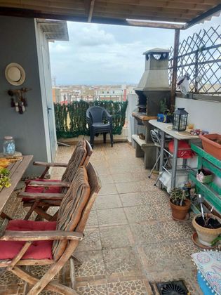 Foto 1 de Ático en venta en Centro - Casco antiguo de 3 habitaciones con terraza y garaje