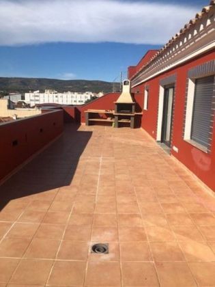 Foto 2 de Venta de piso en Alcalà de Xivert pueblo de 3 habitaciones con piscina y ascensor