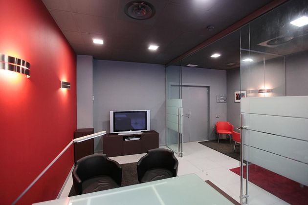 Foto 2 de Oficina en alquiler en Coll Favà - Can Magí con aire acondicionado