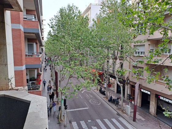 Foto 2 de Pis en venda a Centre - Sabadell de 3 habitacions amb terrassa i garatge