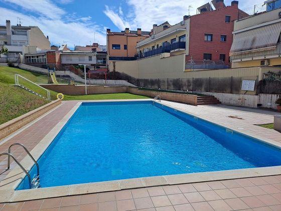 Foto 1 de Dúplex en venta en Montserrat - Torre-Sana - Vilardell de 4 habitaciones con terraza y piscina