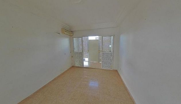 Foto 1 de Venta de piso en Poligono Norte - Villegas - La Fontanilla de 2 habitaciones y 58 m²