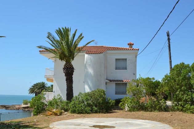 Foto 1 de Xalet en venda a Montsià de Mar de 5 habitacions amb terrassa i piscina