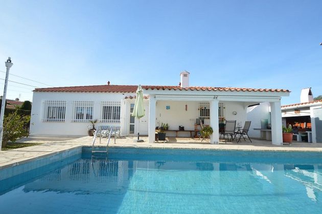 Foto 1 de Chalet en venta en Costa Norte de 3 habitaciones con terraza y piscina