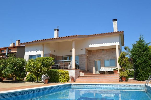 Foto 1 de Xalet en venda a Sénia, la de 5 habitacions amb terrassa i piscina