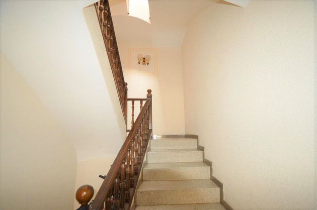 Foto 2 de Casa adossada en venda a Ulldecona de 5 habitacions amb terrassa i balcó