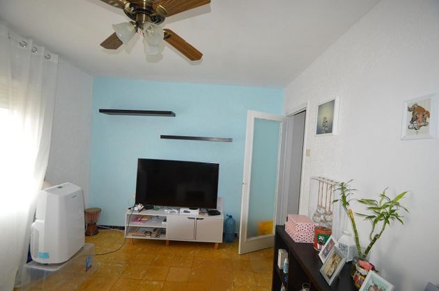 Foto 2 de Pis en venda a Casco Urbano de 4 habitacions amb terrassa i balcó