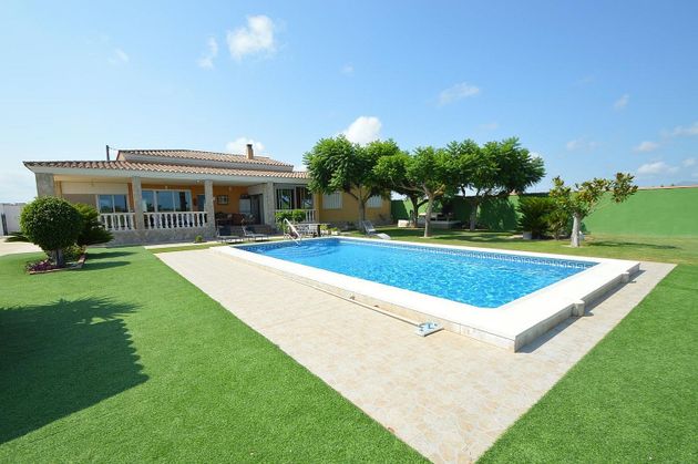 Foto 2 de Xalet en venda a Boverals - Saldonar de 4 habitacions amb terrassa i piscina