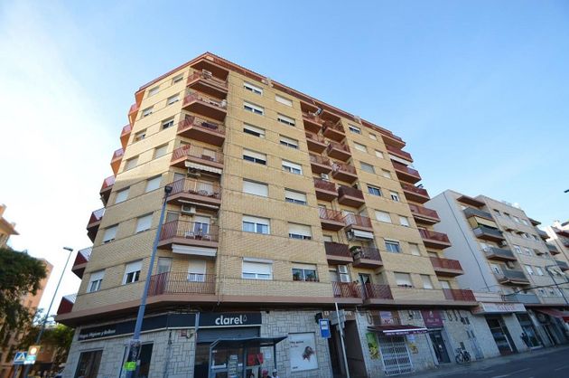 Foto 1 de Pis en venda a Casco Urbano de 4 habitacions amb balcó i ascensor