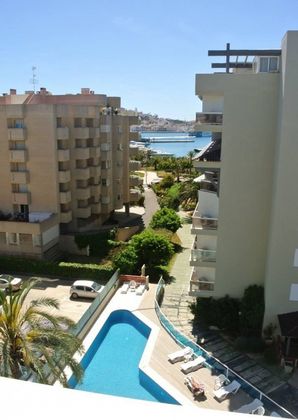 Foto 1 de Ático en alquiler en Marina Botafoc - Platja de Talamanca de 3 habitaciones con terraza y piscina