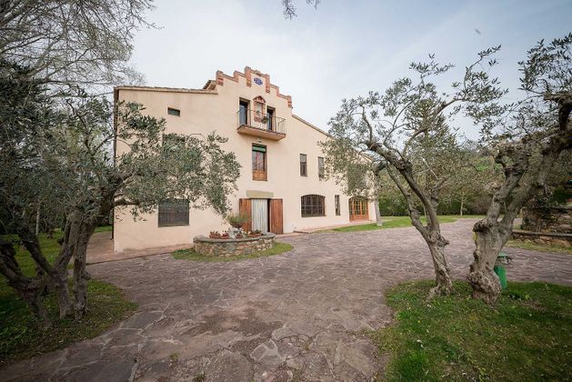 Foto 2 de Casa rural en venda a Franqueses del Vallès, les de 6 habitacions amb terrassa i piscina