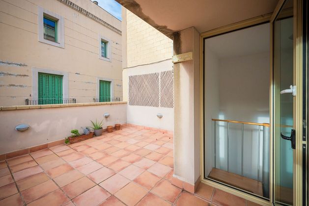 Foto 1 de Venta de casa adosada en Vila de Gràcia de 1 habitación con terraza y aire acondicionado
