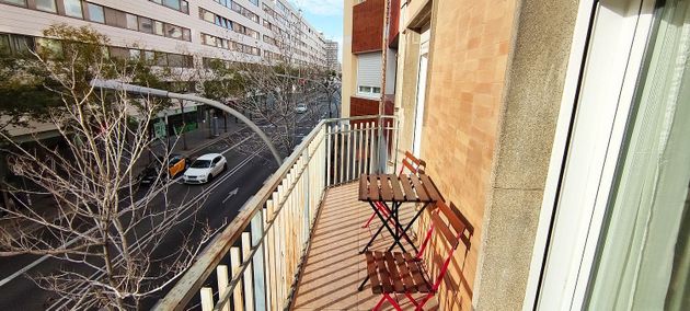 Foto 1 de Pis en venda a La Maternitat i Sant Ramon de 3 habitacions amb balcó i aire acondicionat